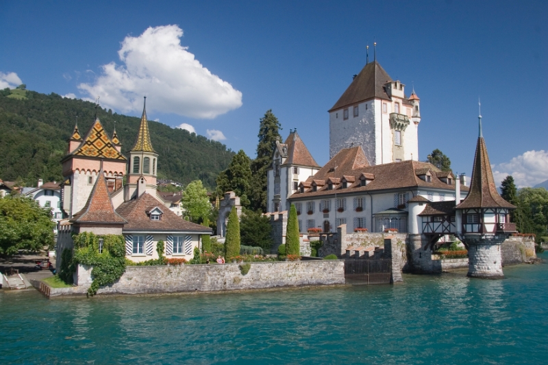 Oberhofen, Thun Switzerland.jpg - Oberhofen